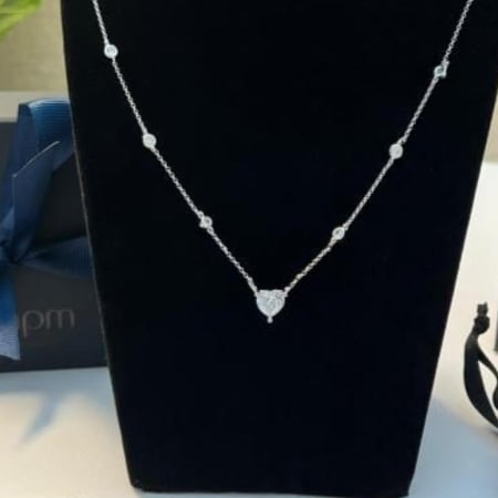 سلسال apm فضي - قلب