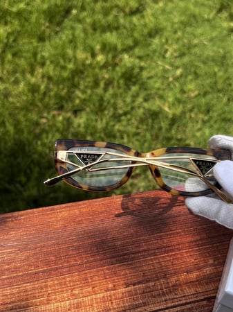 نظارة PRADA تايقر عدسة شفافه