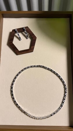 سلسال مع حلق شومية فضي