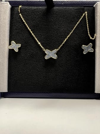 سلسال شوميه مع حلق ذهبي - رمادي