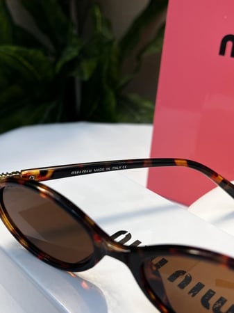 نظارة - شمسيه تايقر عدسه بني