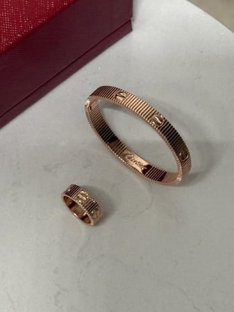 أسوارة + خاتم cartier مقاس 15 سم