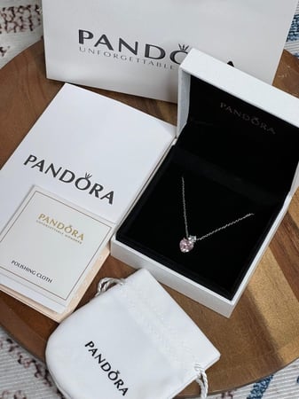 سلسال باندورا PANDORA قلب وردي