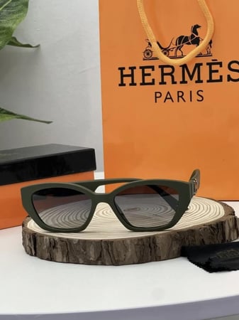 نظارة HERMES