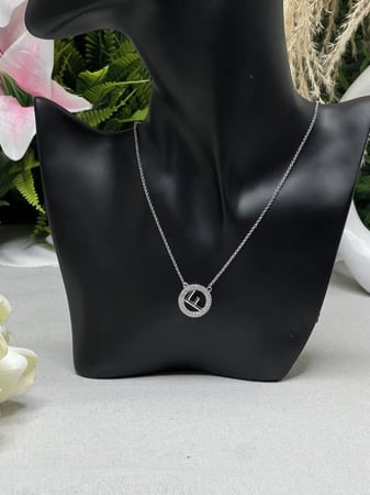 سلسالFENDI معدن فضي