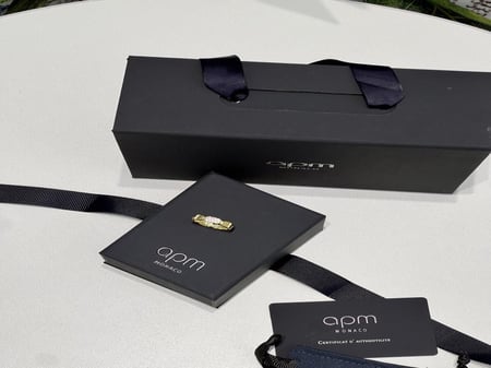 خاتم apm ذهبي