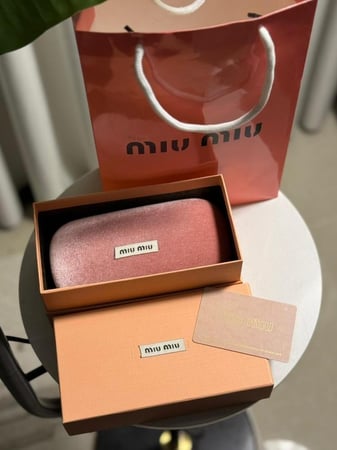 نظارة miu miu أطار ذهبي تايقر عدسة بني