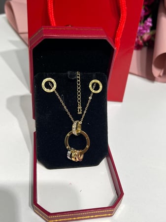 سلسال carter ذهبي