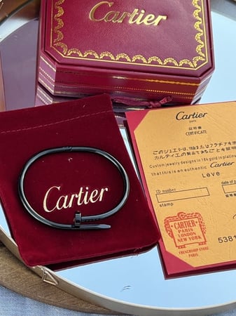 إسوارة carter المسمار الماسية -اسود