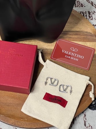 حلق VALENTINO فضي