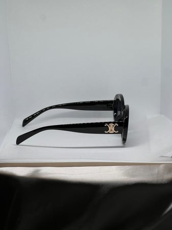 نظارة سيلين