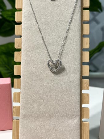 سلسال سوارفيسكي فضي