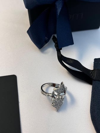 خاتم apm الفضي