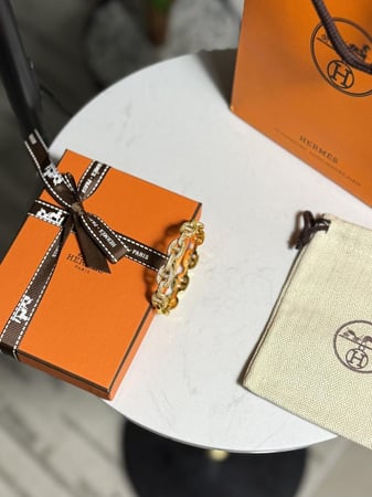 إسوارة HERMES وجهين لون ذهبي