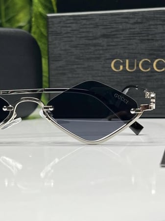 نظارة -GUCCI