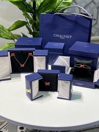 طقم شومية ذهبي احمر