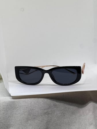 نظارة PRADA  أطار ذهبي -وردي