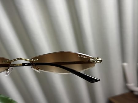 نظارة Cartier اطار ذهبي - عدسة بني مدرج