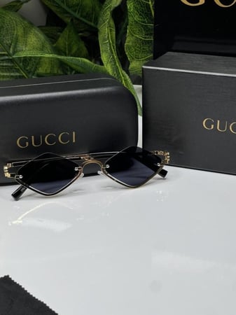 نظارة -GUCCI