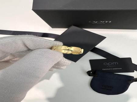 خاتم apm ذهبي