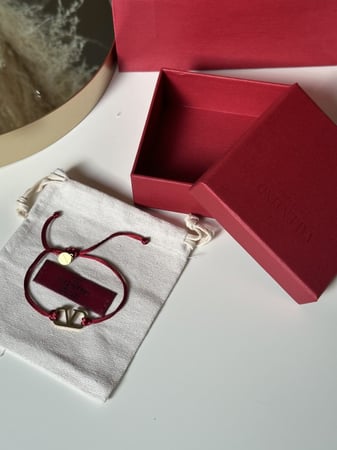 اساور VALENTINO ذهبي