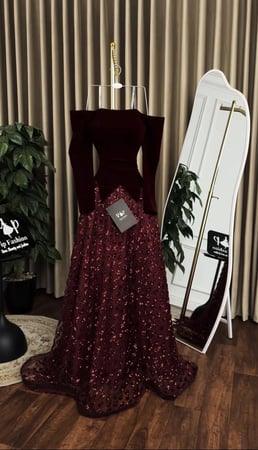 فستان ليريانا الانيقة