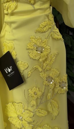 فستان نيفين الانيقة