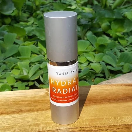 هايدريت اند ريدييت | سيروم الترطيب العميق بتقنية AQUAXYL™ لتعزيز الحاجز الواقي للبشرة