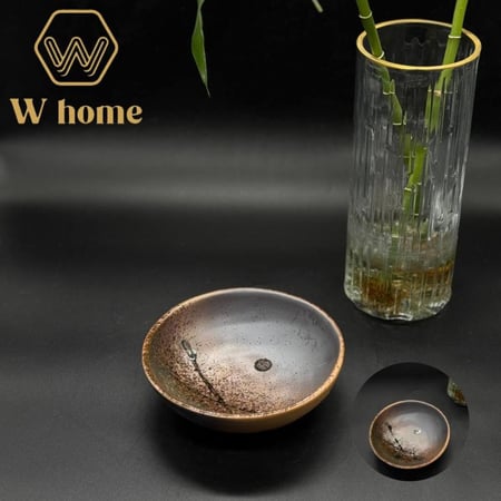 طبق سيراميك بني برسمة