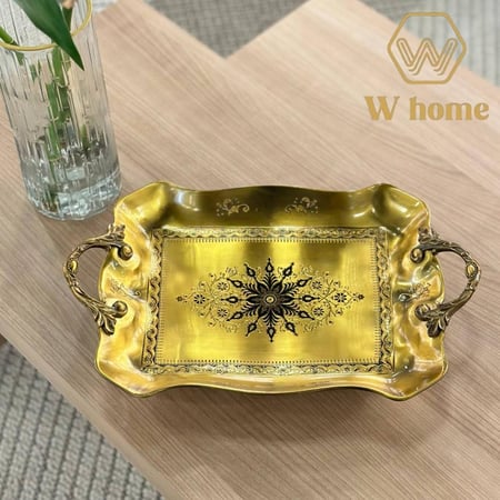 صينية تقديم معدنية ذهبية
