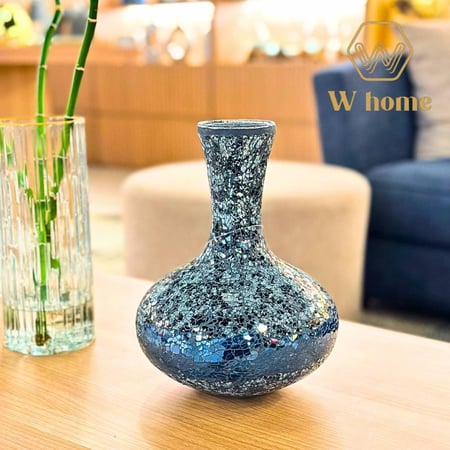 فازة ورود سوداء