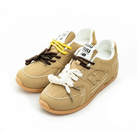 حذاء new balance ايطالي نسائي -200-5202