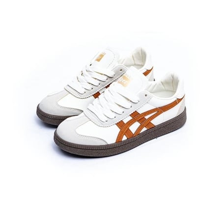 حذاء Asics رياضي نسائي