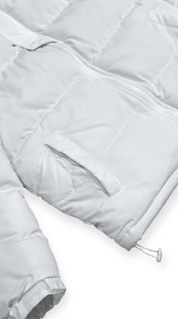 Elegant white puffer jacket