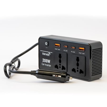 محول سيارة TiKNAL 200 واط مع منافذ AC مزدوجة وUSB/PD رباعية