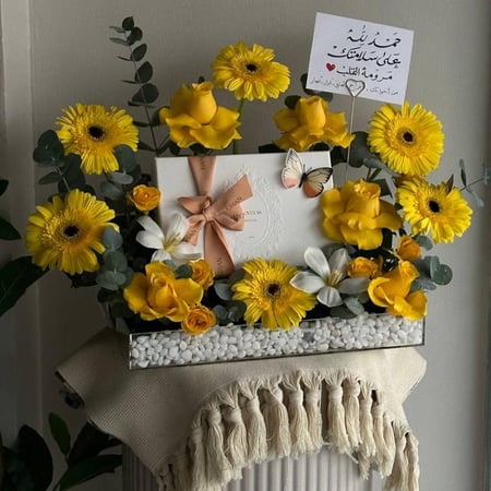 ستاند زهور الجربيرا مع شوكولاته هانوفريان