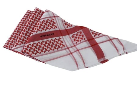 شماغ جيفنشي الفاخر
