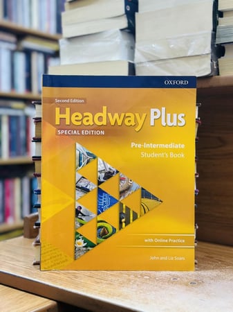 Headway plus pre intermediate second edition students book and work book john and liz soars 1/2