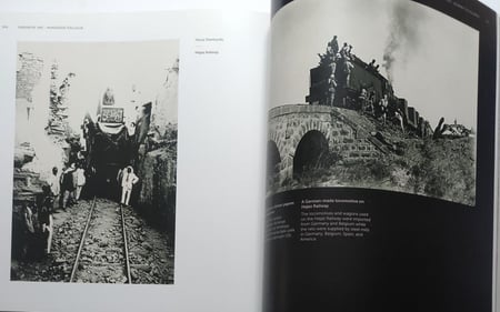 HAJJ - JOURNEY TO HOLINESS الحج - رحلة مقدسة . باللغتين التركية والانجليزية يحتوي العديد من الرسومات والصور والاثار .