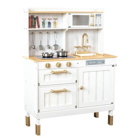 المطبخ الخشبي الذهبي