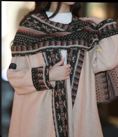 عبايه شتويه جوخ مع شال سدو