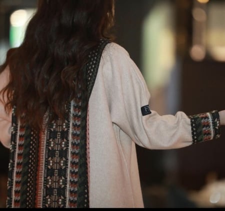 عبايه شتويه جوخ مع شال سدو