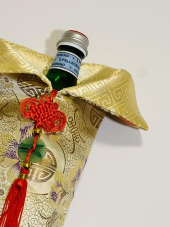 غطاء زجاجة فاخر بتصميم صيني