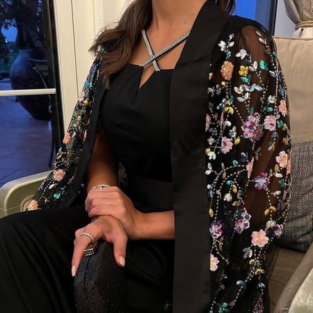 فستان جميلة