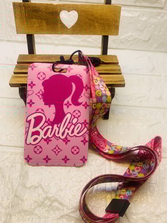 كارد هولدر باربي