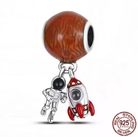 تعليقة الفضاء