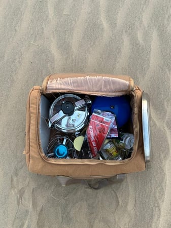 عزبة الطبخ مع جميع الاغراض