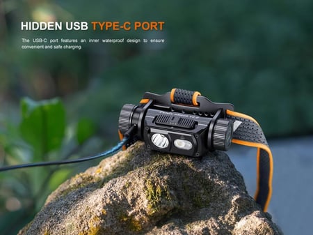 كشاف فينكس HM60R V2