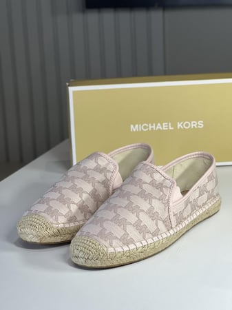 مايكل كورس فنتج روز اسبادريل