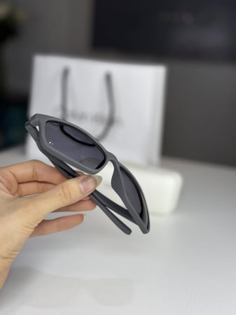 كالفن كلاين بلاستيك فريم قري شادو خفيفه- 59mm